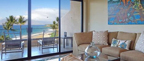 Älytelevisio, kirjoja, musiikkikirjasto, stereot