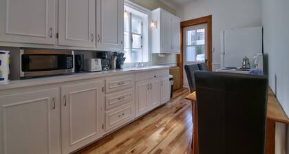 Wow! Perfect Apartment Suites in Quebec City - Walk and Enjoy!