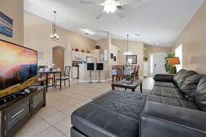 TV, table football - FREE POOL HEAT Beautiful 4 BR Resort Home With Pool & Hot Tub (Davenport)