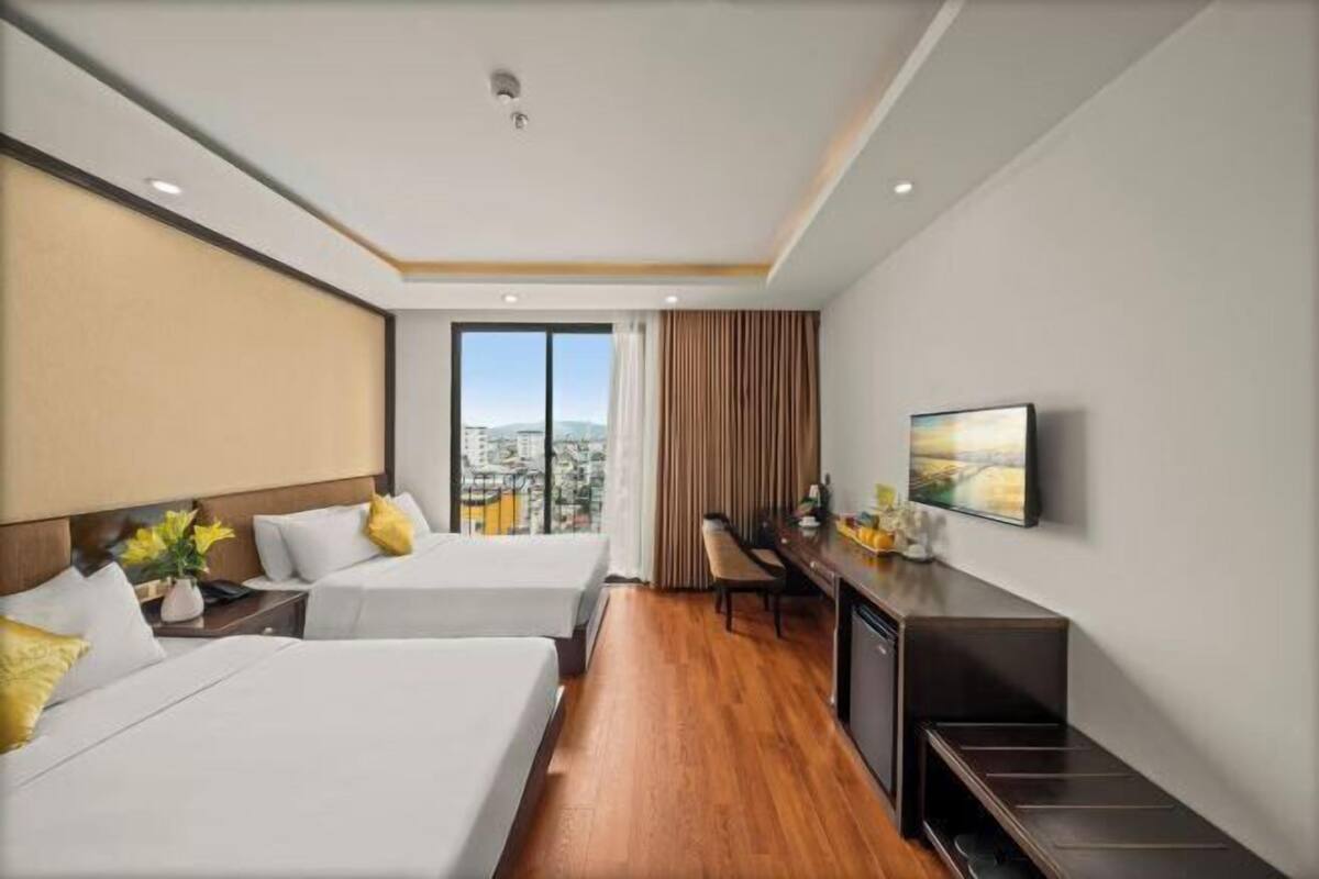Premium bedding, down duvets, memory-foam beds, minibar