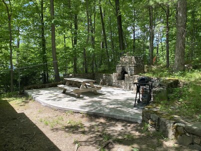 Charming Adirondack Style Summer Home 