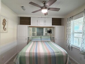 1 chambre, fer et planche à repasser, accès au Wi-Fi (inclus)