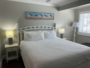 2 slaapkamers, een strijkplank/strijkijzer, gratis wifi, beddengoed