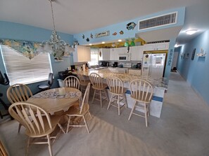Fridge, microwave, oven, stovetop - Oceanfront Diver's paradise! First Floor Ocean Front Condo. Great Location! (WEST BAY)