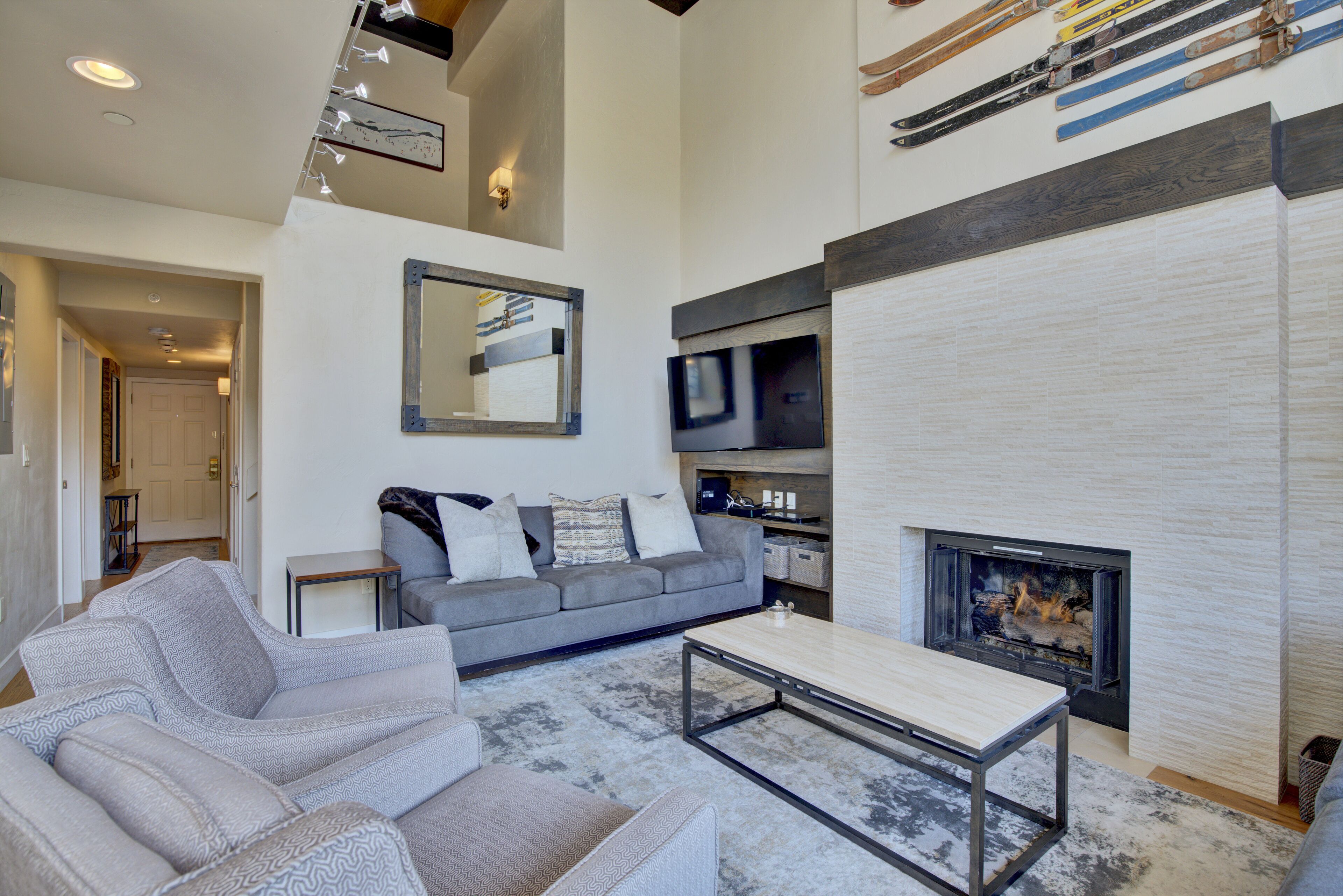 4bd Platinum Condo Nominal De Lujo En El Corazón De Lionshead - Vail, CO