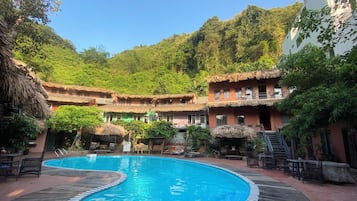 Alberca al aire libre