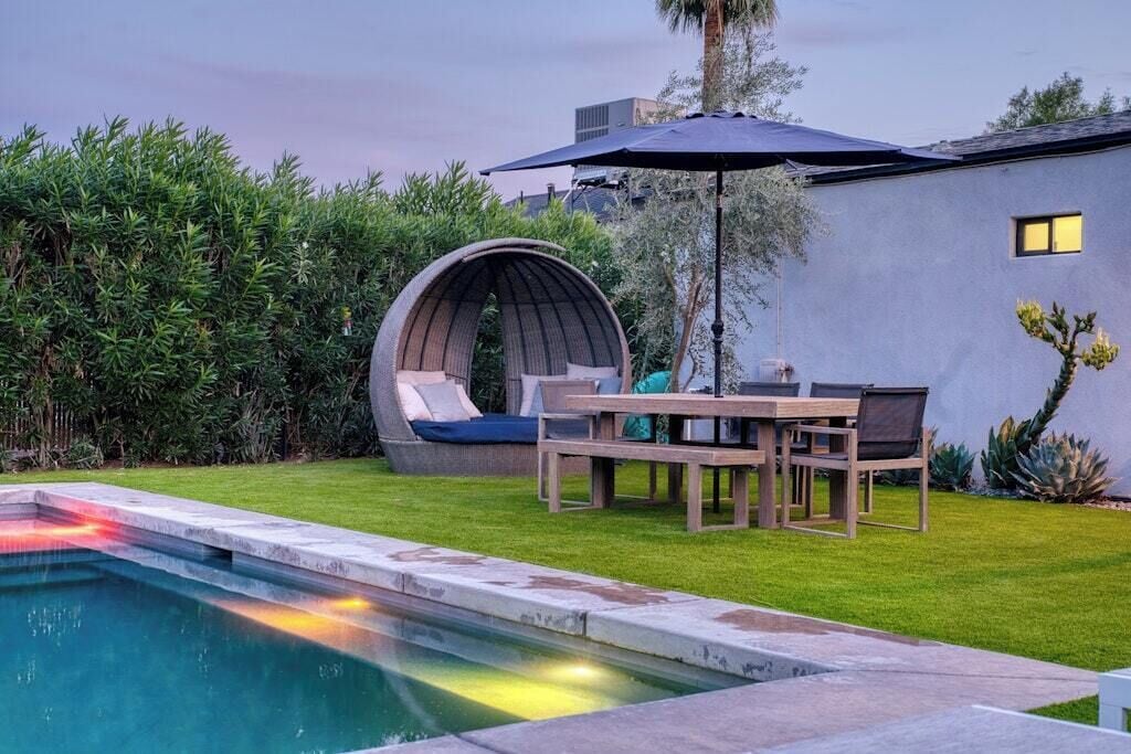 Beheizter Pool