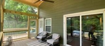 Chimney Rock Mountain Hideaway, impresionante vista de Rock, sonidos del río Broad Run 