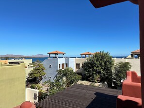 Property grounds - Beautiful 2 Bed, 2 Bath Casa Steps From The Beach & Pools In Loreto Bay (Loreto)