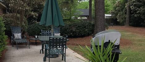 屋外ダイニングエリア