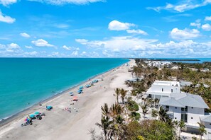 Beach - SERENITY - Luxury Captiva Home, 4 Homes From the Beach (Captiva)