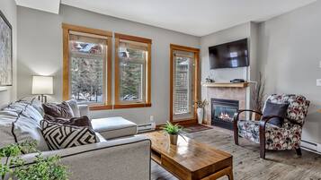 Smart TV, fireplace, video games