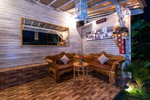 Lobby sitting area - The Canda Villas (Lembongan Island)
