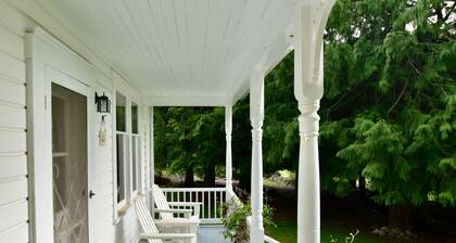 Fisherman’s Bay view 1910 Lopez Island farmhouse with beautiful views