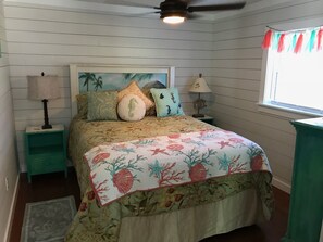 1 dormitorio, escritorio, tabla de planchar con plancha y wifi gratis
