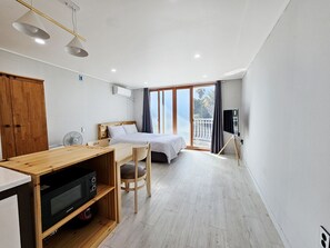 Room (33m²) - Green Side Pension (Seogwipo)