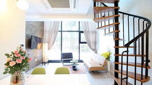 Modern Room | Oppholdsrom | Flatskjerm-TV