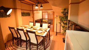 Ảnh chưa phân loại, 2 trong số 48 ảnh, nút