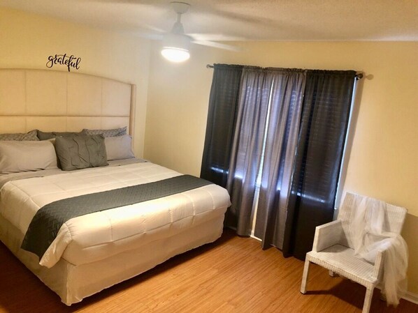 2 habitaciones, colchones con efecto memoria y escritorio 