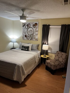 2 habitaciones, colchones con efecto memoria y escritorio 