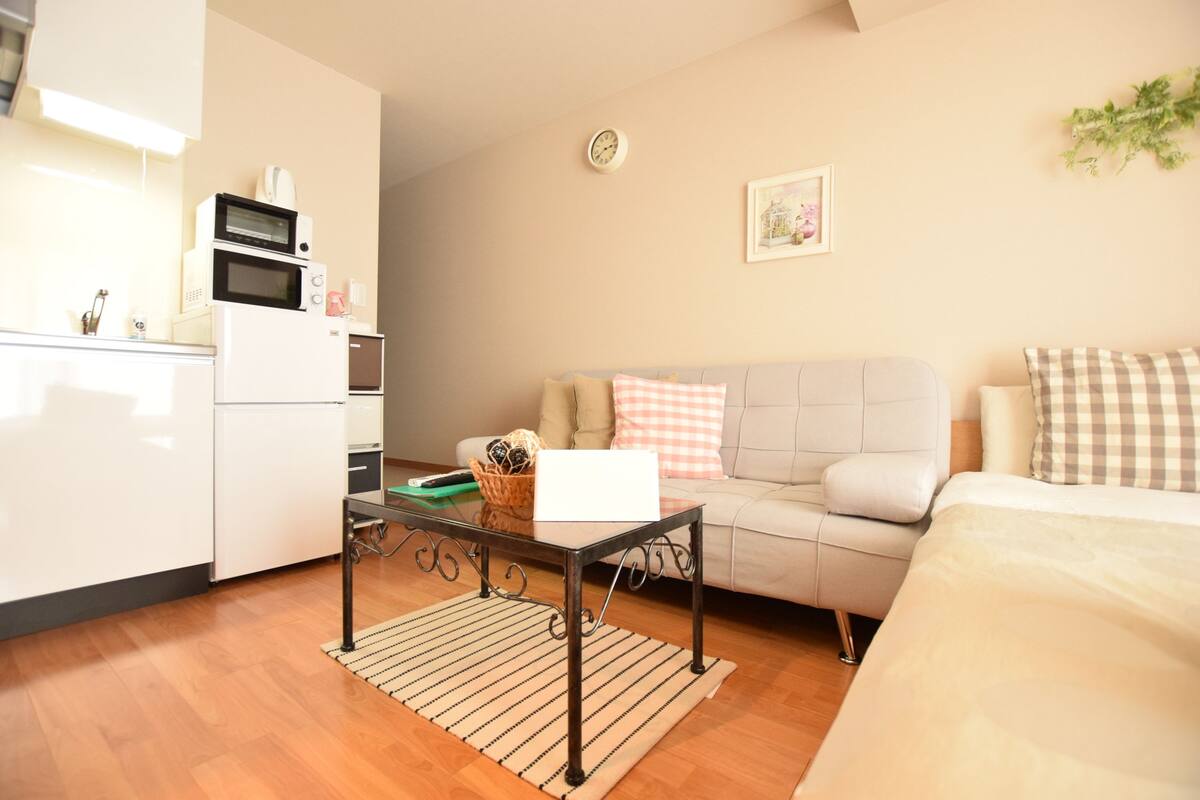 Apartamento, 1 habitación ( 301 ) | Zona de estar | Una televisión de pantalla plana