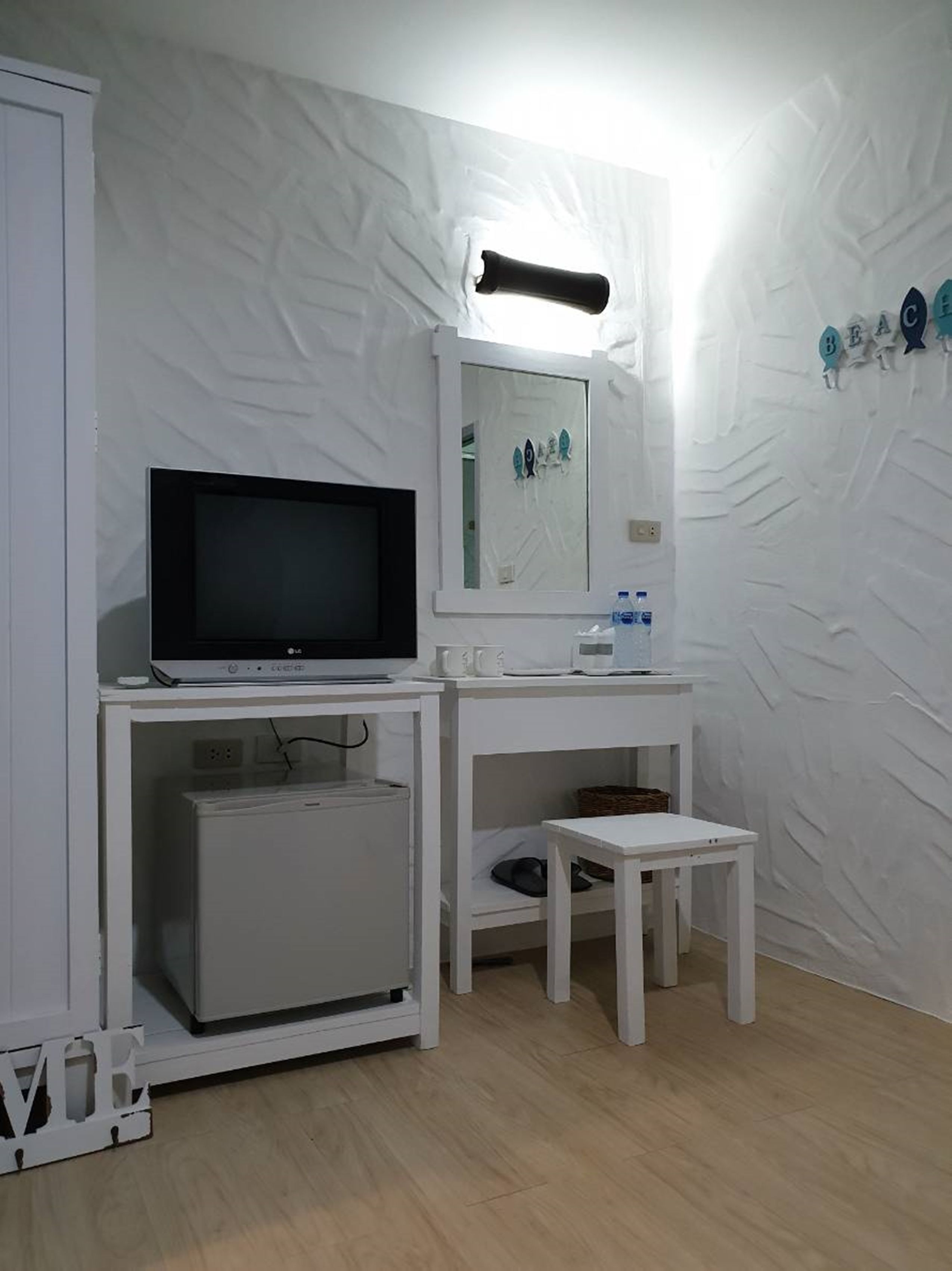 standard twin room | in-room safe, blackout curtains, free wifi