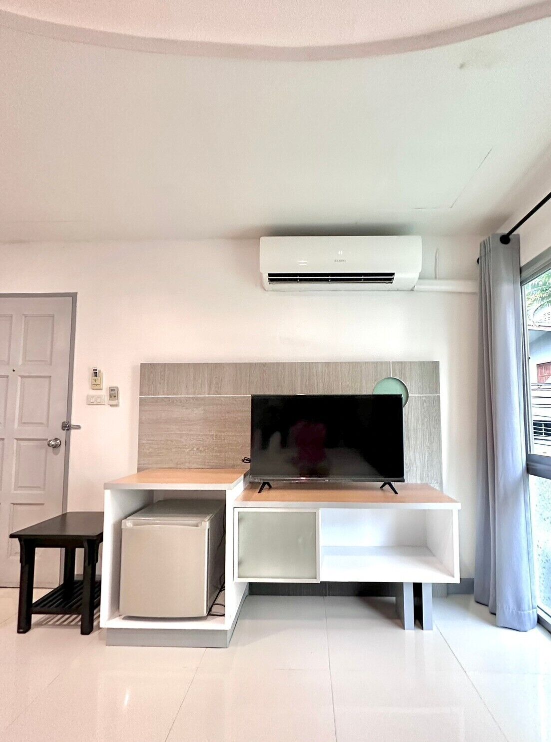 deluxe double room | in-room safe, blackout curtains, free wifi