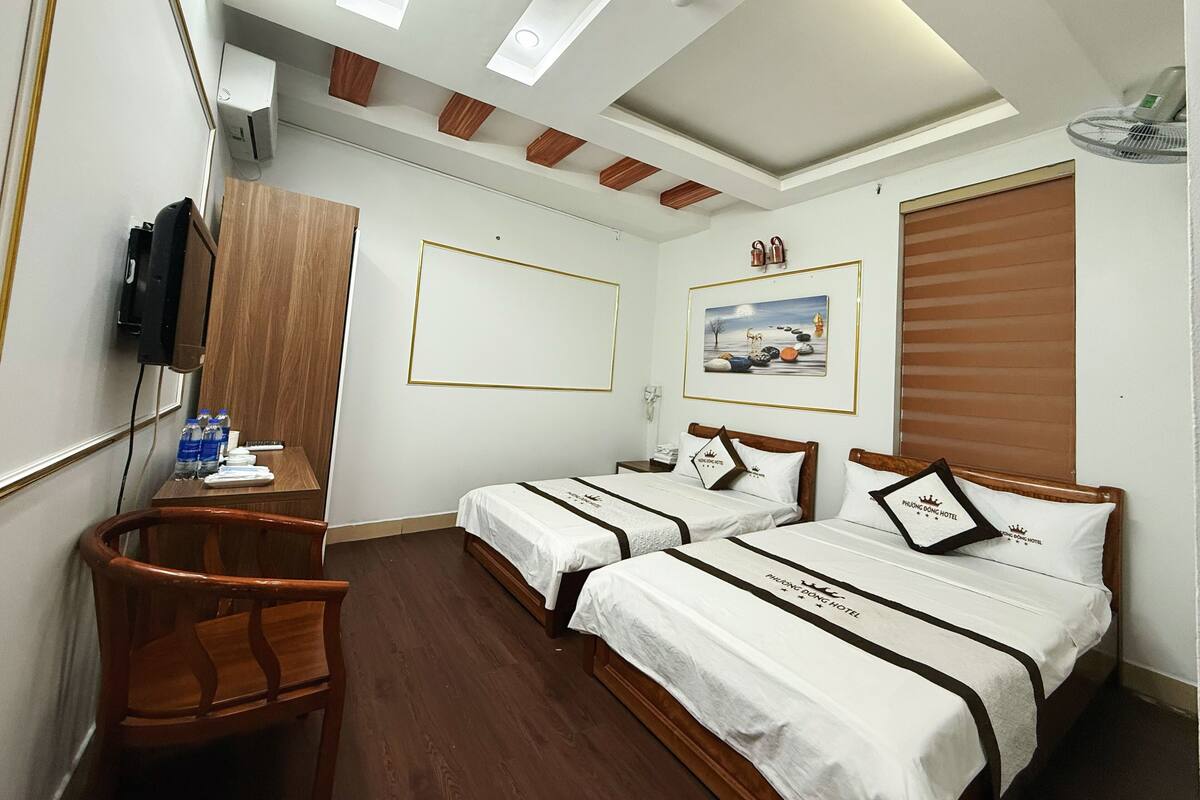 Twin Room | Minibar, desk, soundproofing, free WiFi