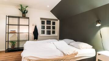 Loft Exclusif, vue mer | Ameublement personnalisé, chambres insonorisées, Wi-Fi gratuit