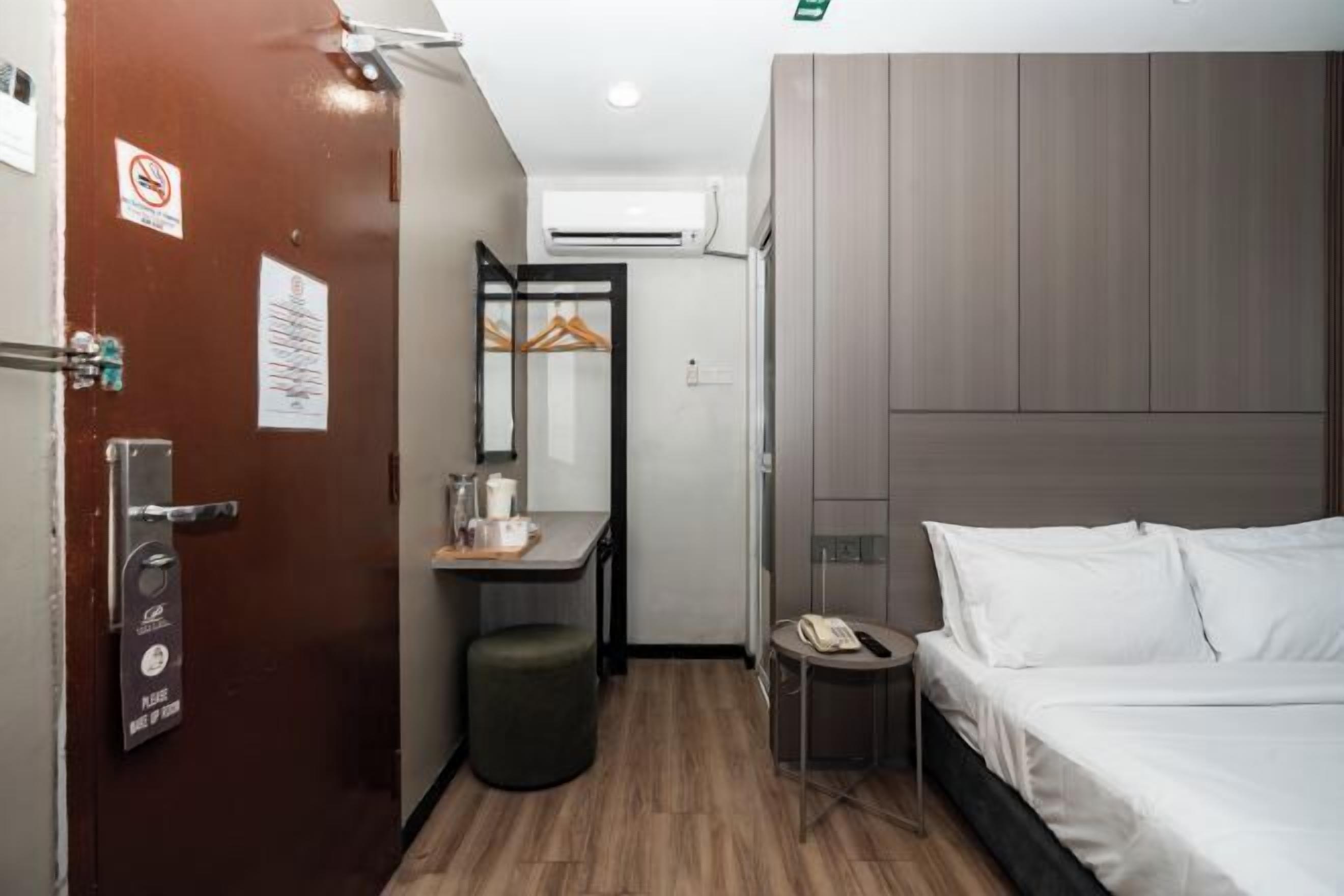 Desk, blackout curtains, free WiFi, bed sheets