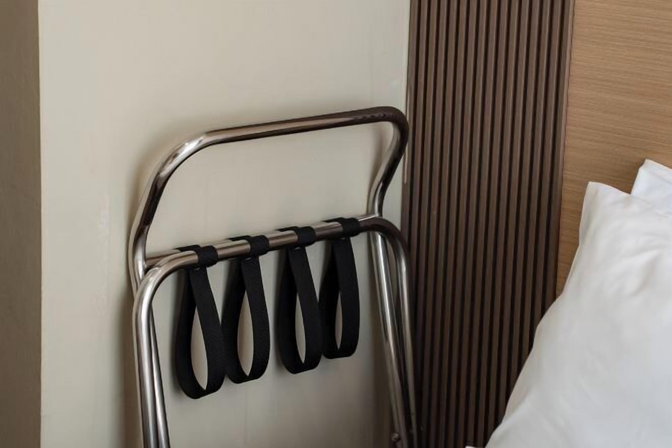 Desk, blackout curtains, free WiFi, bed sheets