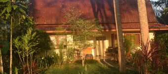 Manora Garden B & B