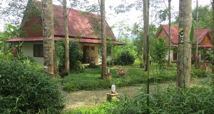 Manora Garden B & B