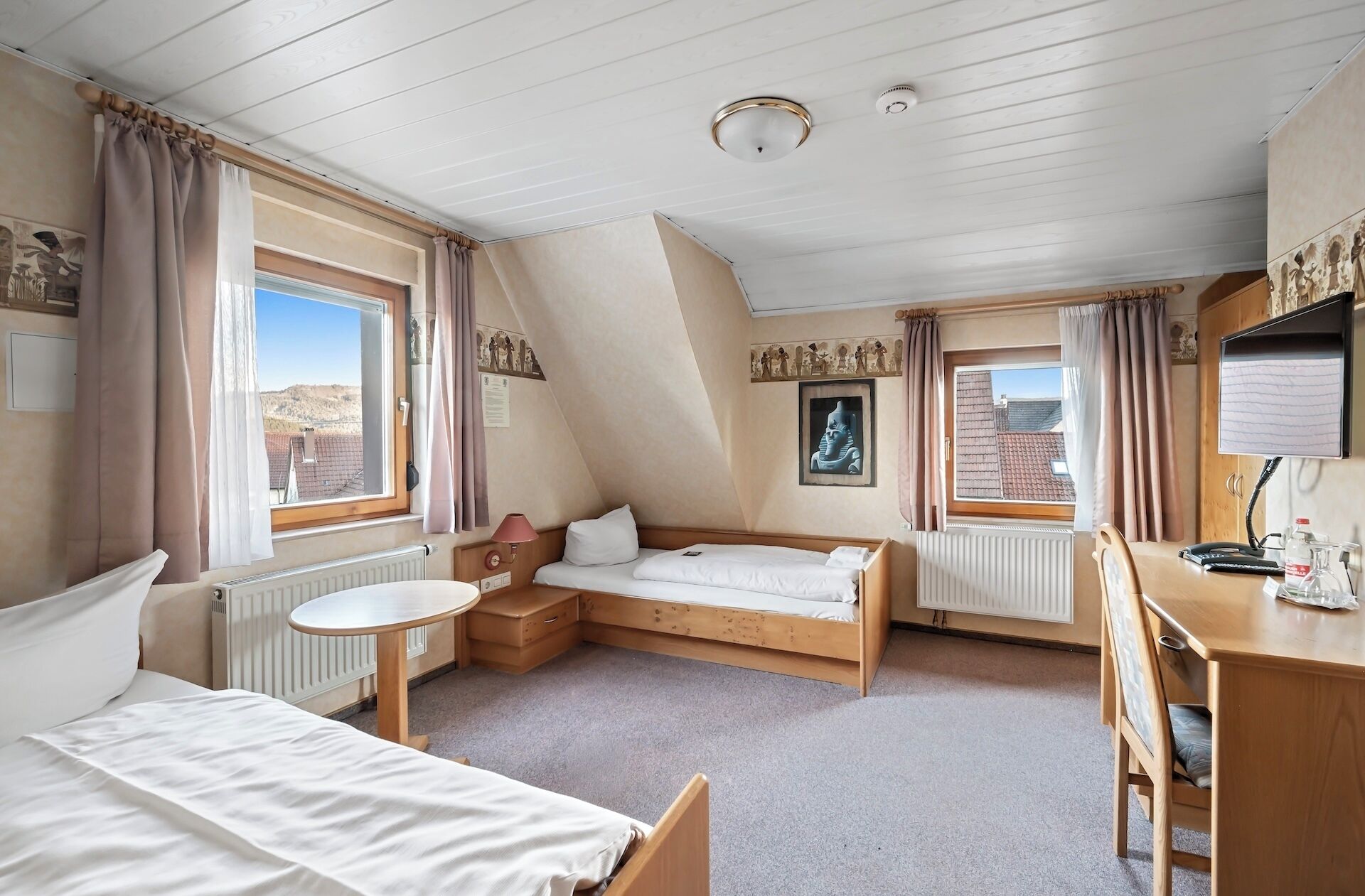 Standardzimmer Gästehaus Else - DZ-Schlafzimmer