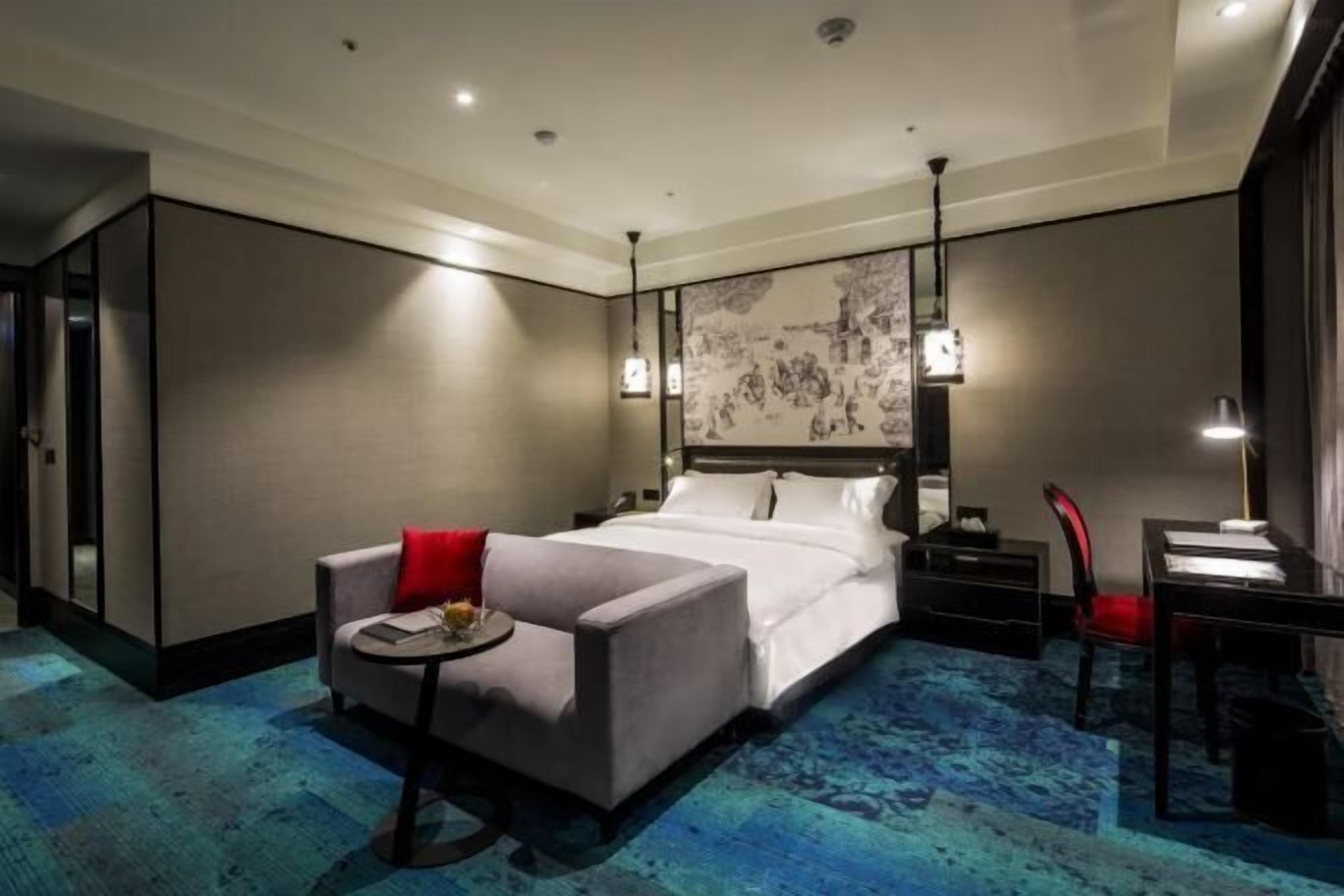 In-room safe, blackout drapes, free WiFi, bed sheets