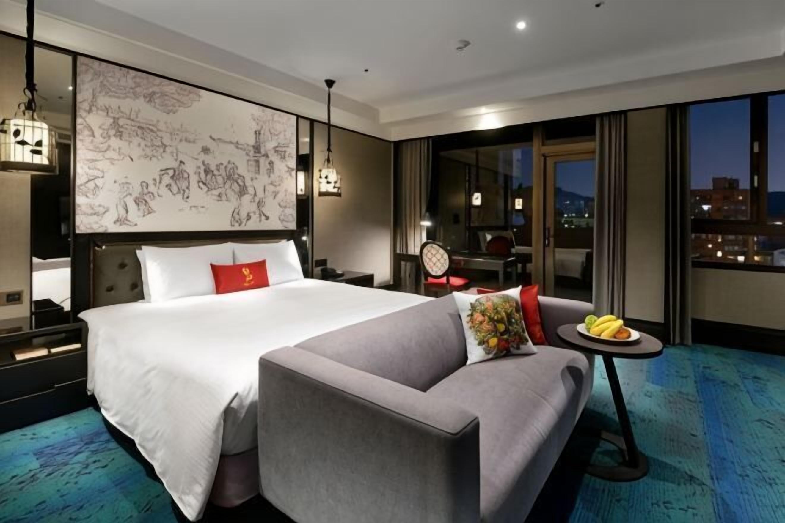 In-room safe, blackout drapes, free WiFi, bed sheets