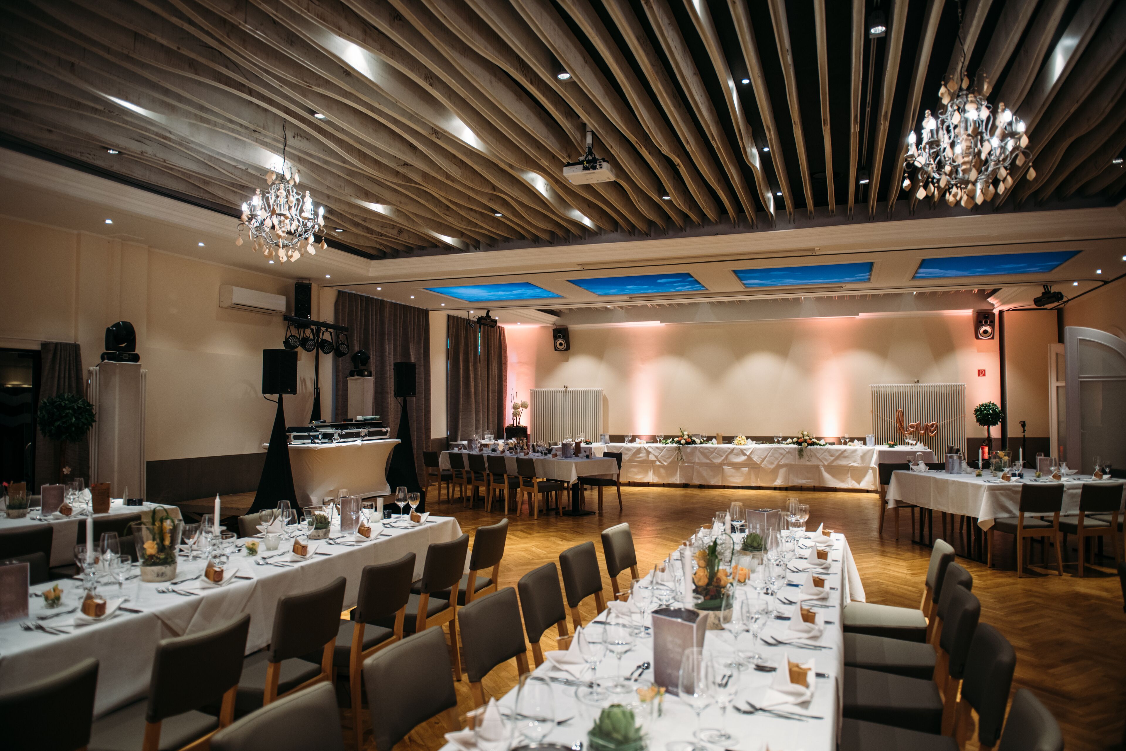 banquet hall