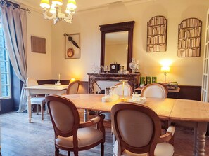 包含每日欧式早餐