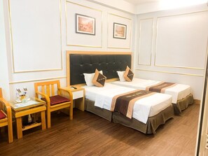 Superior Double or Twin Room | Minibar, desk, soundproofing, free WiFi