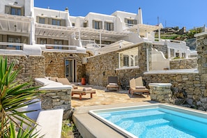 Vila luxo, 3 quartos, piscina particular (Clio) | Roupas de cama de algodão egípcio, roupas de cama premium