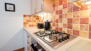 Unclassified image, 5 of 15, button - Holm Dell Apartment No6 (Inverness)