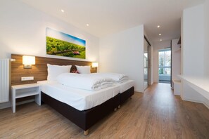 In-room safe, desk, cribs/infant beds, free WiFi - Schlafgut Domhof (Guntersblum)