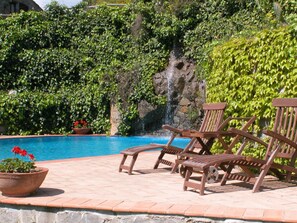 2 outdoor pools, pool umbrellas, sun loungers - Agriturismo La Riserva Di Montebello (Bolsena)