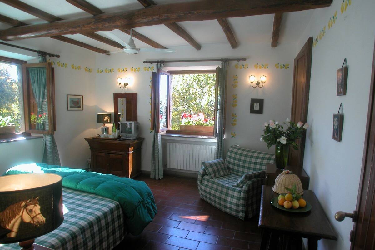 Iron/ironing board (on request), free WiFi, bed sheets