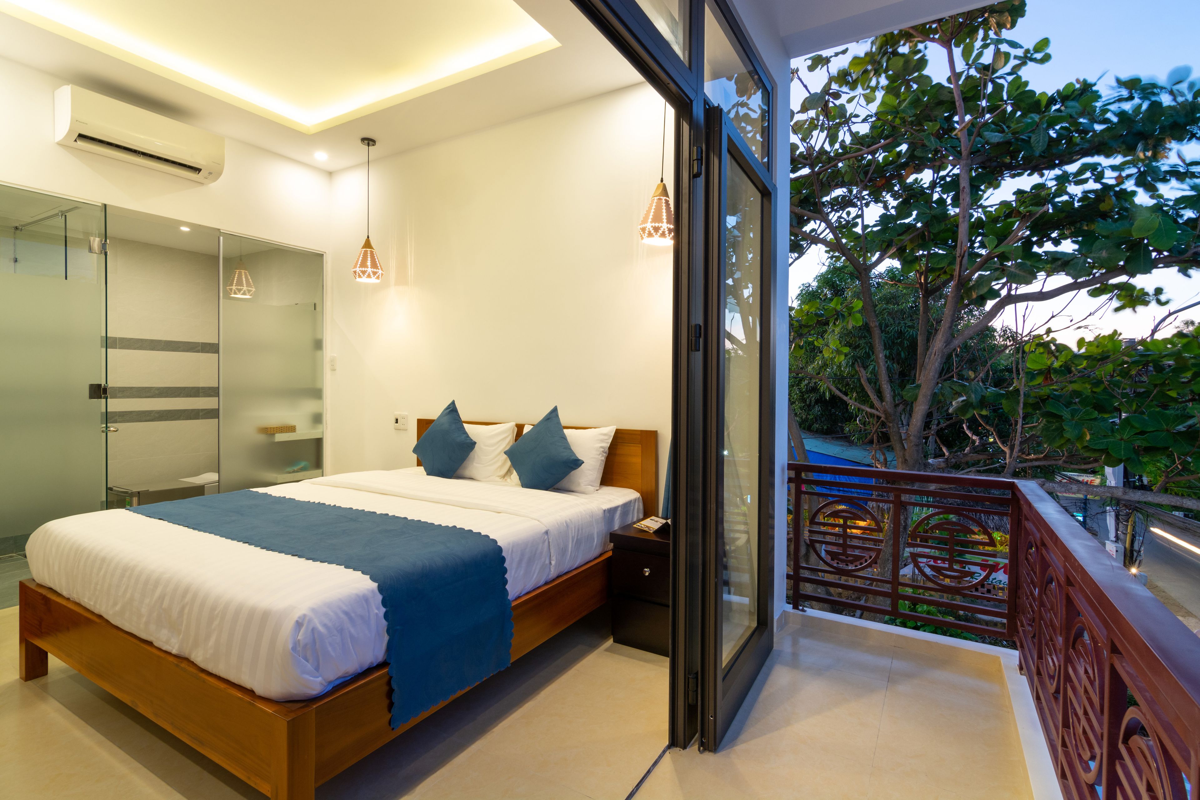 Deluxe Double or Twin Room, Balcony | Balcony