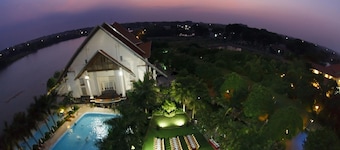 Song Hong Resort