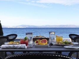 包含每日全套早餐