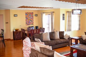 Panoramic Cottage, 4 Bedrooms, Balcony