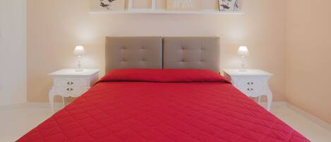 Hus – deluxe, 2 soverom, ikke-røyk, byutsikt | Individuelt dekorert, individuelt innredet og skrivebord