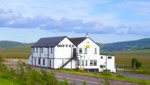 Exterior - Redmoss Hotel (Biggar)